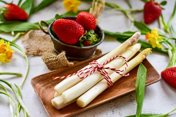 Spargel gesund und kalorienarm
