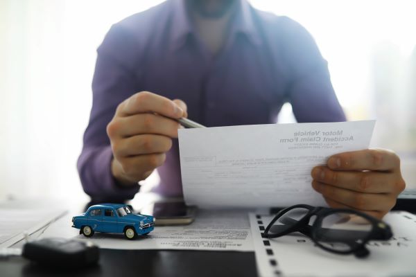 Die Top-10-Tipps zur KFZ-Versicherung